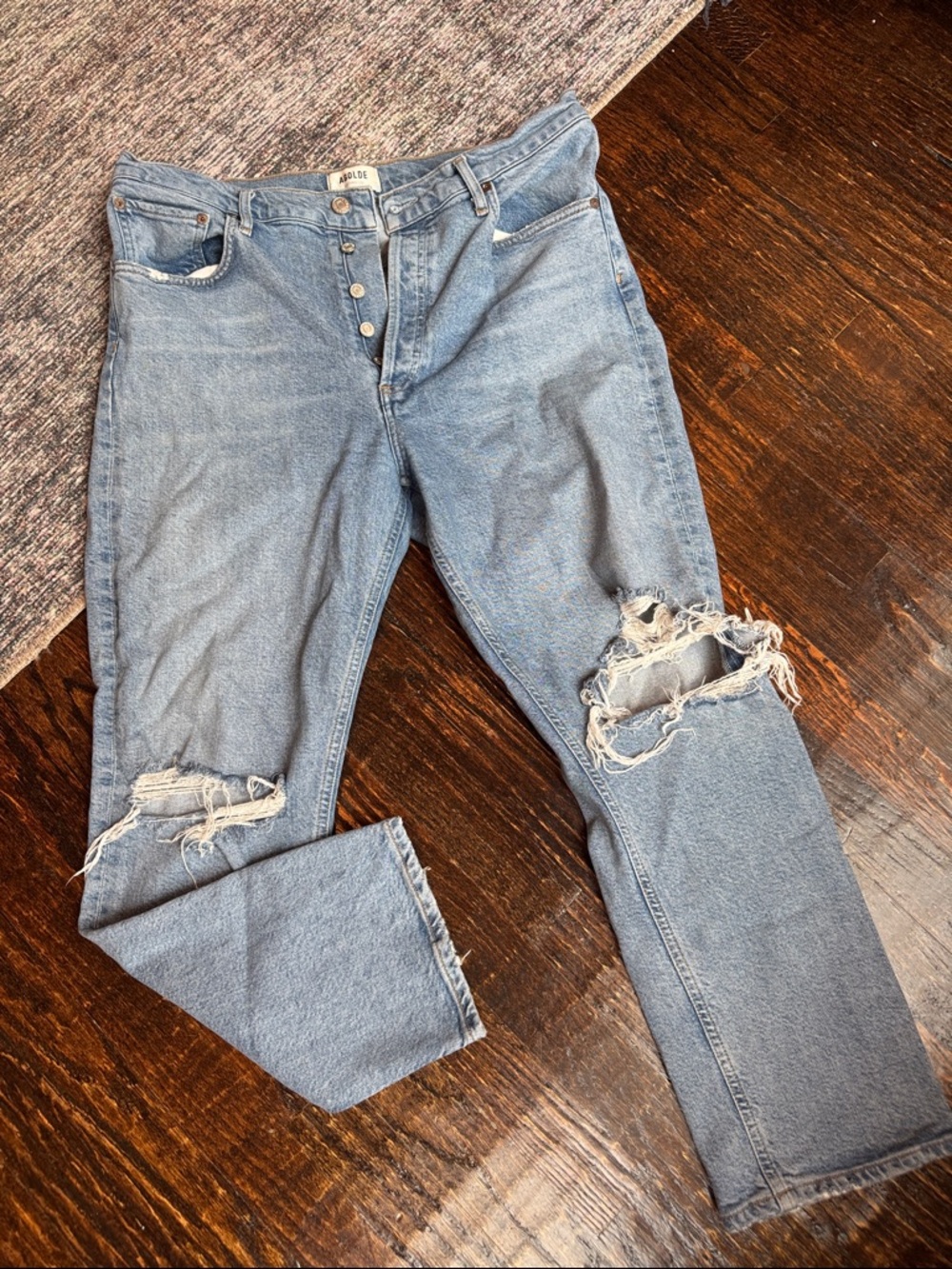 Agolde Light Blue Straight Jeans with Distressed Knees